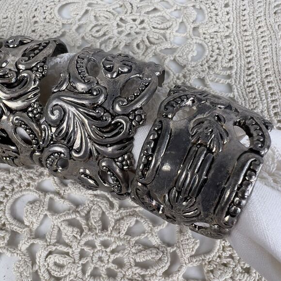 Godinger Silver Art Co Baroque Rococo LTD Set Of 4 Napkin Rings GSA Holders - Picture 7 of 11